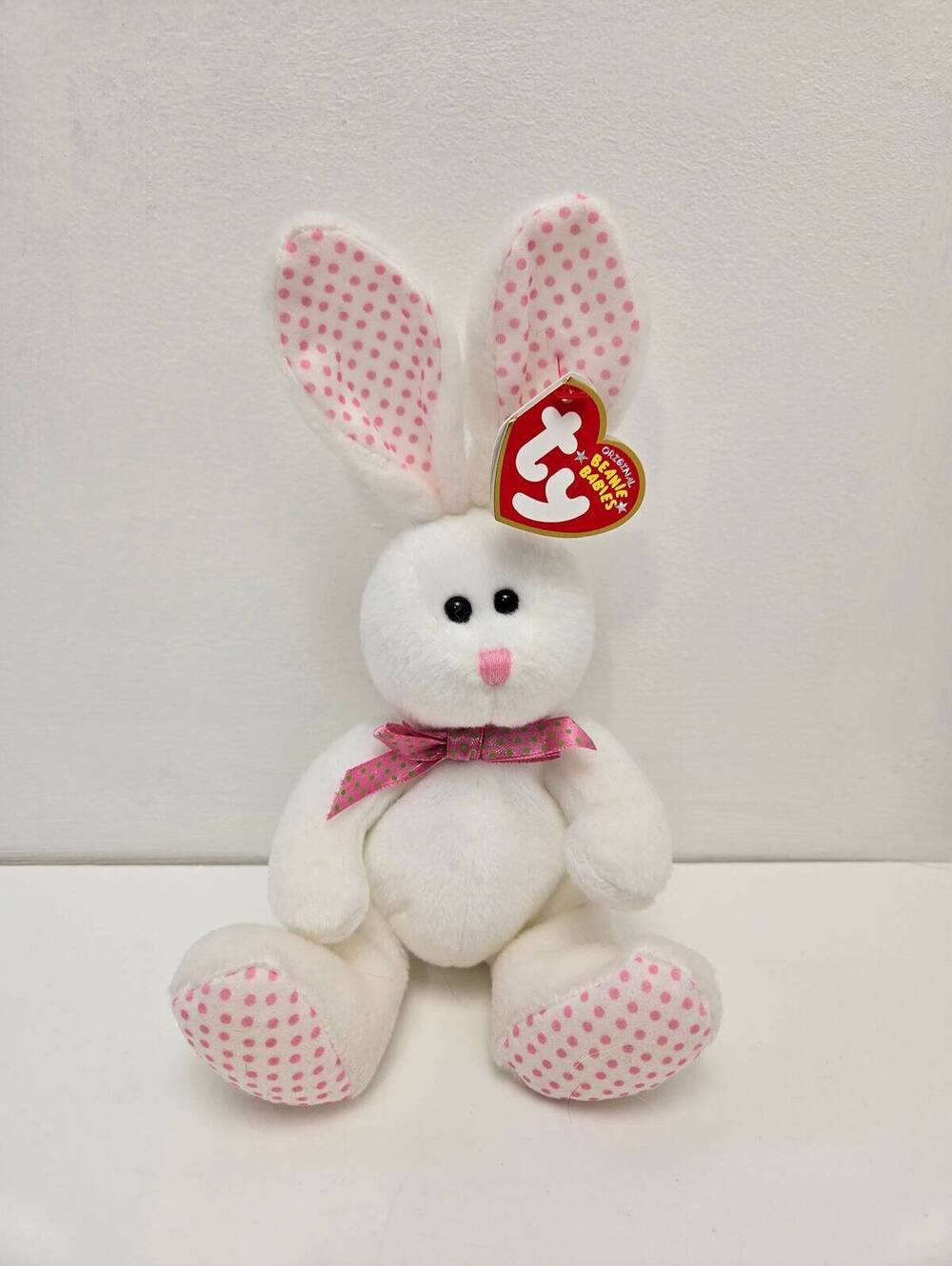 Ty Beanie Baby âGardeniaâ the White and Pink Bunny (6 inch)
